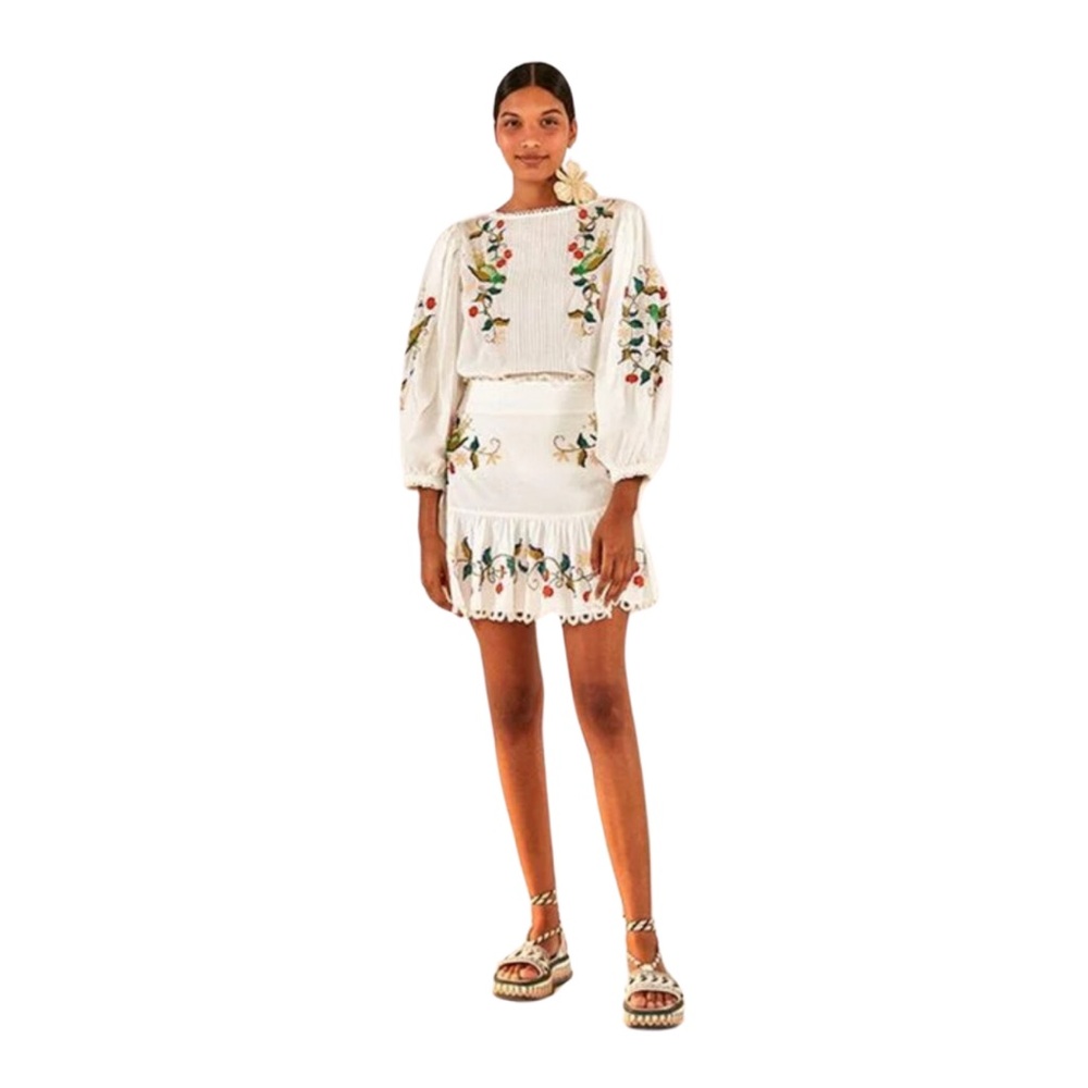 NWT’s 🏷️ Pitanga Embroidery Mini Skirt 🌺🌺🦜